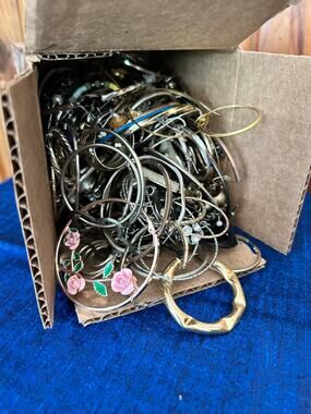 Vintage Bulk Earring Lot 1.66 lbs Mixed Metal Gold Silver Hoops Costume Jewelry